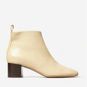 Everlane Day Boot in Ecru size 8.5